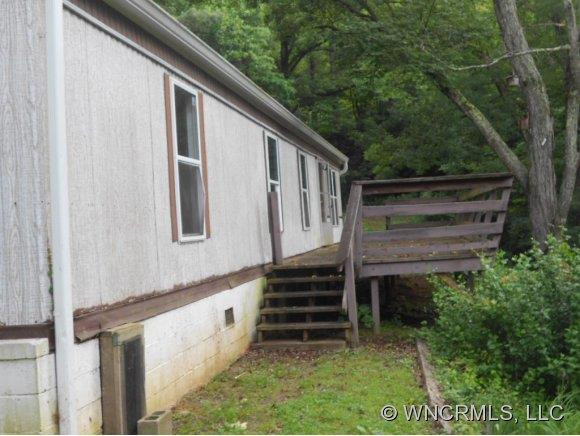 48 West Viewmont
