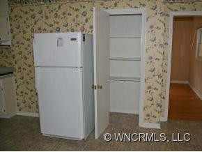 496 Shelton Street - Photo 11