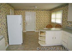 496 Shelton Street - Photo 13