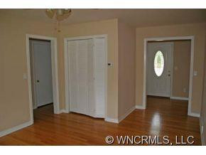 496 Shelton Street - Photo 15
