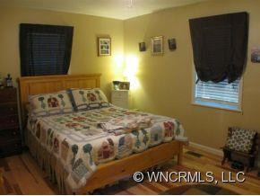 8 BRAMLETT COURT - Photo 4