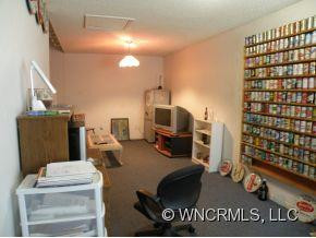 118 Upper Peace Drive - Photo 11
