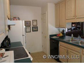 118 Upper Peace Drive - Photo 4