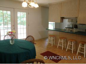 118 Upper Peace Drive - Photo 5