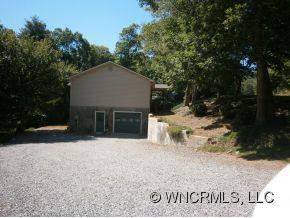 123 George Chastain - Photo 3