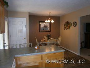 123 George Chastain - Photo 8