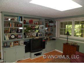 23 Woodgate Road - Photo 3