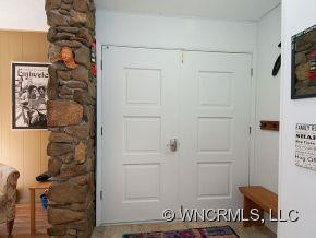 15 Old Lakey Gap Rd - Photo 11