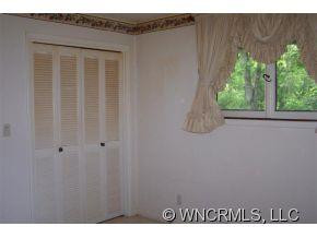 327 White Oak Road - Photo 11