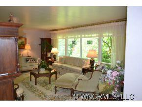 120 Jackson Drive - Photo 4