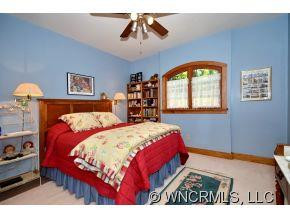 259 Hollyridge Lane - Photo 14