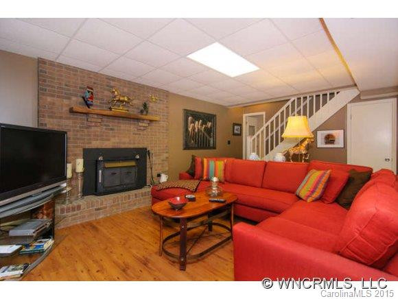 7 Country Spring Drive - Photo 16