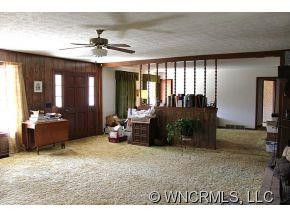 1793 Max Patch Road - Photo 4