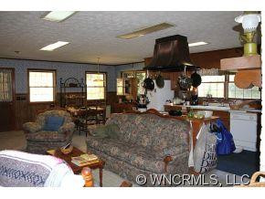1793 Max Patch Road - Photo 6