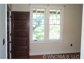 241 Broadway St Unit 202 - Photo 4