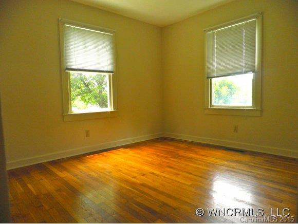80 Pelzer Street - Photo 10