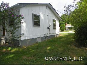 802 3rd Ave. West - Photo 2