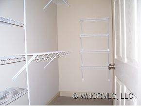 B 203 1564 Country Club Drive - Photo 11