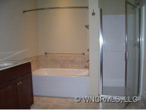B 203 1564 Country Club Drive - Photo 10