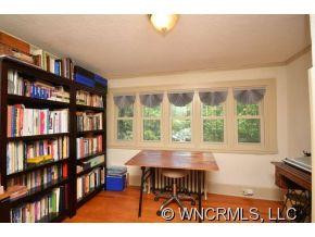 70 Austin Avenue - Photo 10