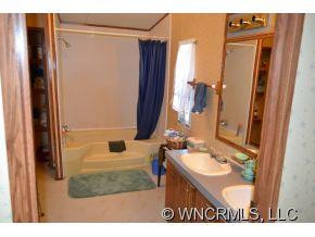1556 Edwards Cove Road - Photo 9