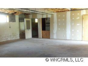 28 Gatewood Road - Photo 2