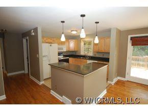 121 Maney Ave - Photo 3