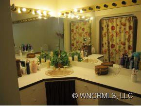 656 Cashiers Valley Road - Photo 11