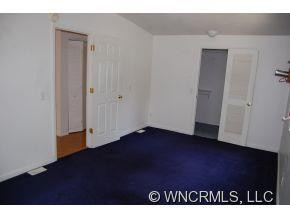 904 Long Branch - Photo 8