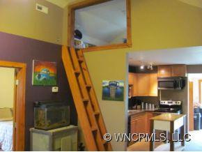 209 Apple Tree Street - Photo 5
