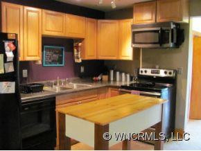 209 Apple Tree Street - Photo 6
