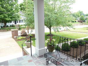 622 S. Haywood St. #201 - Photo 16