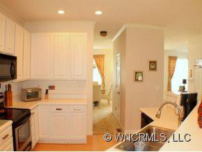 61 YORKTOWN CIRCLE - Photo 6