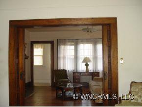 62 Henrietta - Photo 2