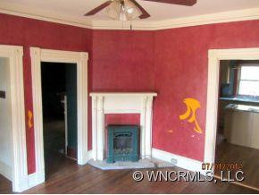 60 Roberts - Photo 3