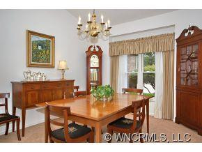 3017 Cove Loop Road - Photo 4