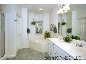 3017 Cove Loop Road - Photo 6