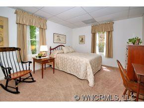 3017 Cove Loop Road - Photo 10