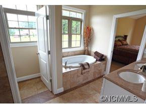 91 Triple Fairways Drive - Photo 15