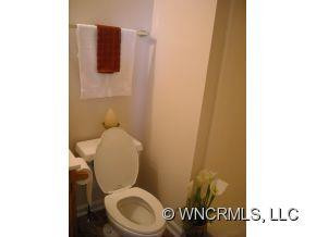 102 Sharons Way - Photo 7