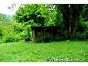 595 Woody Road - Photo 16