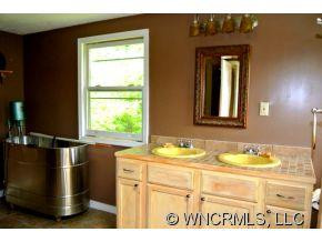 595 Woody Road - Photo 5