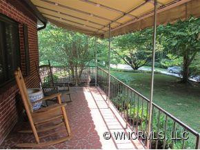 24 Midland Drive - Photo 11