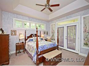 101 ARROWOOD LANE - Photo 11