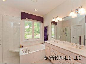 101 ARROWOOD LANE - Photo 12