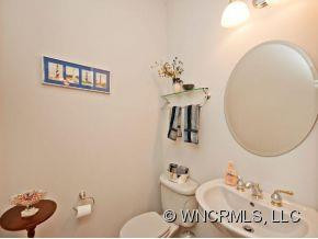 101 ARROWOOD LANE - Photo 10
