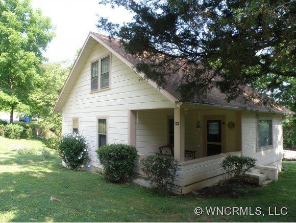 33 Blalock Ave