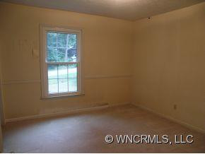198 Foxhall Rd - Photo 14