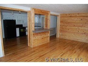1736 Upper Ridgewood Blvd - Photo 4