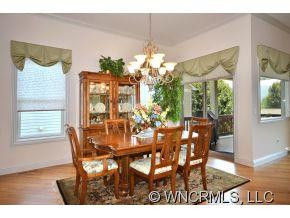 144 Augusta Circle - Photo 4